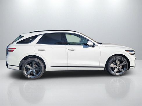 New 2025 Genesis GV70 3.5T Sport w/ Sport Advanced Package image 3