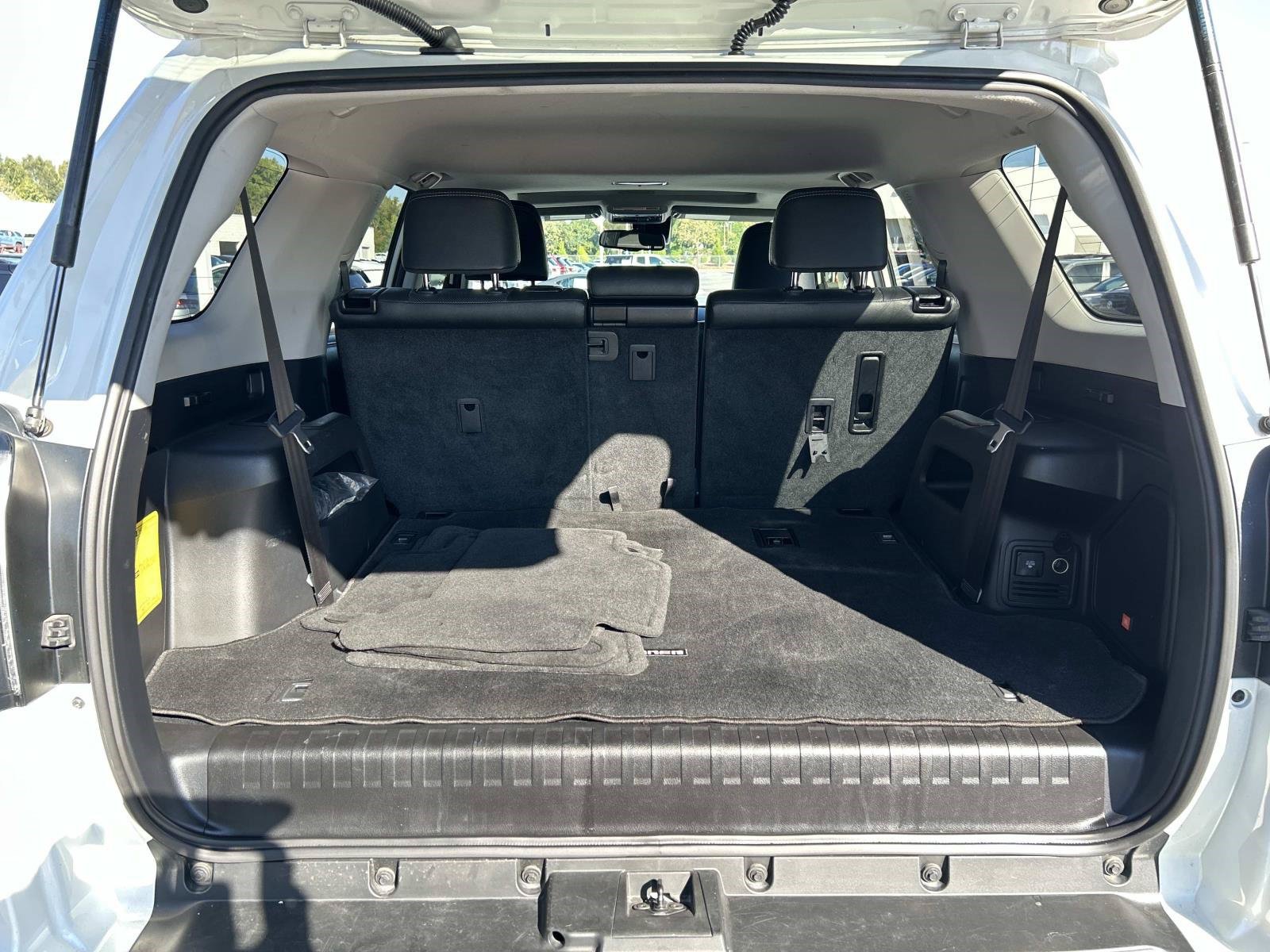 Used 2023 Toyota 4Runner Limited RWD image 9