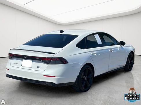 Used 2025 Honda Accord Sport image 5