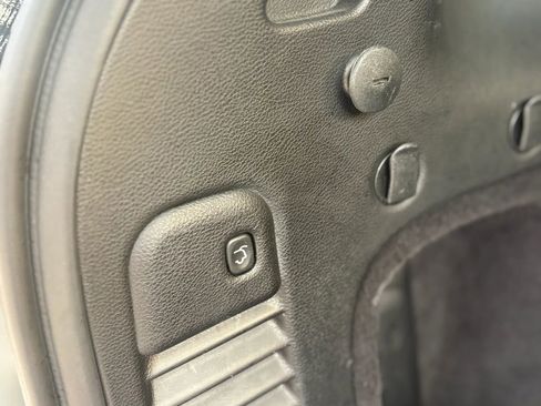 Used 2015 Jeep Grand Cherokee Limited image 29