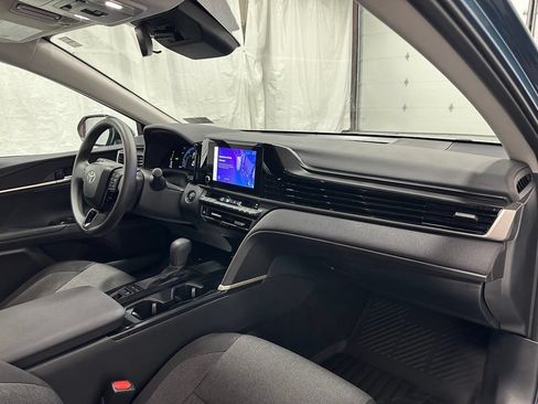 Used 2026 Toyota Camry LE FWD image 62