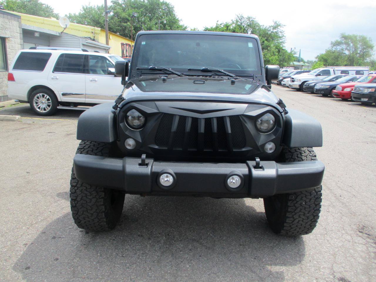 Used 2017 Jeep Wrangler Unlimited Sport w/ Quick Order Package 24S AWD/4WD image 2