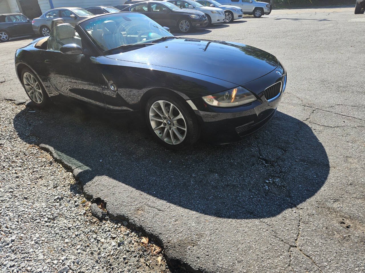 Used 2006 BMW Z4 3.0i RWD image 60