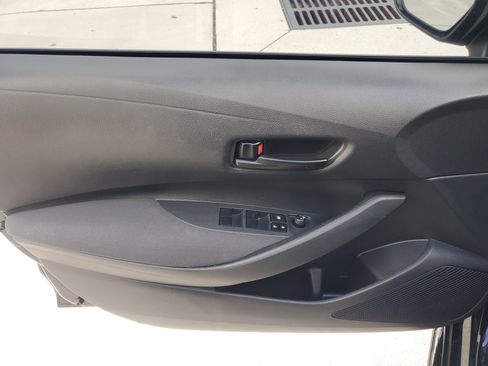 Used 2023 Toyota Corolla LE FWD image 17