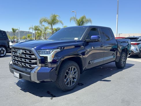 Used 2023 Toyota Tundra Platinum AWD/4WD image 9