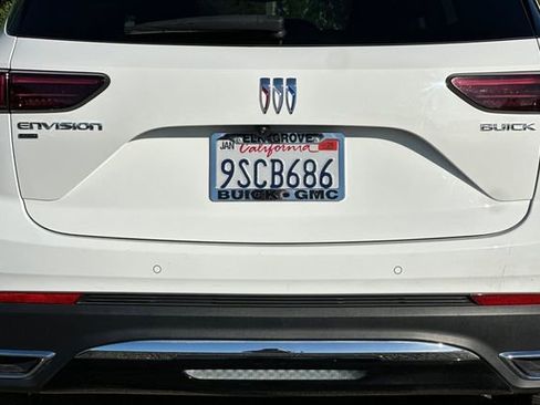 Used 2025 Buick Envision Preferred image 50