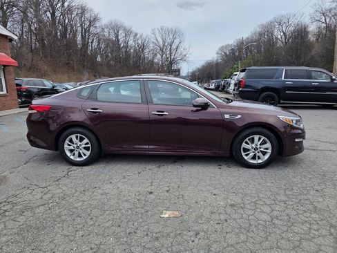 Used 2016 Kia Optima LX w/ LX Convenience Package image 4