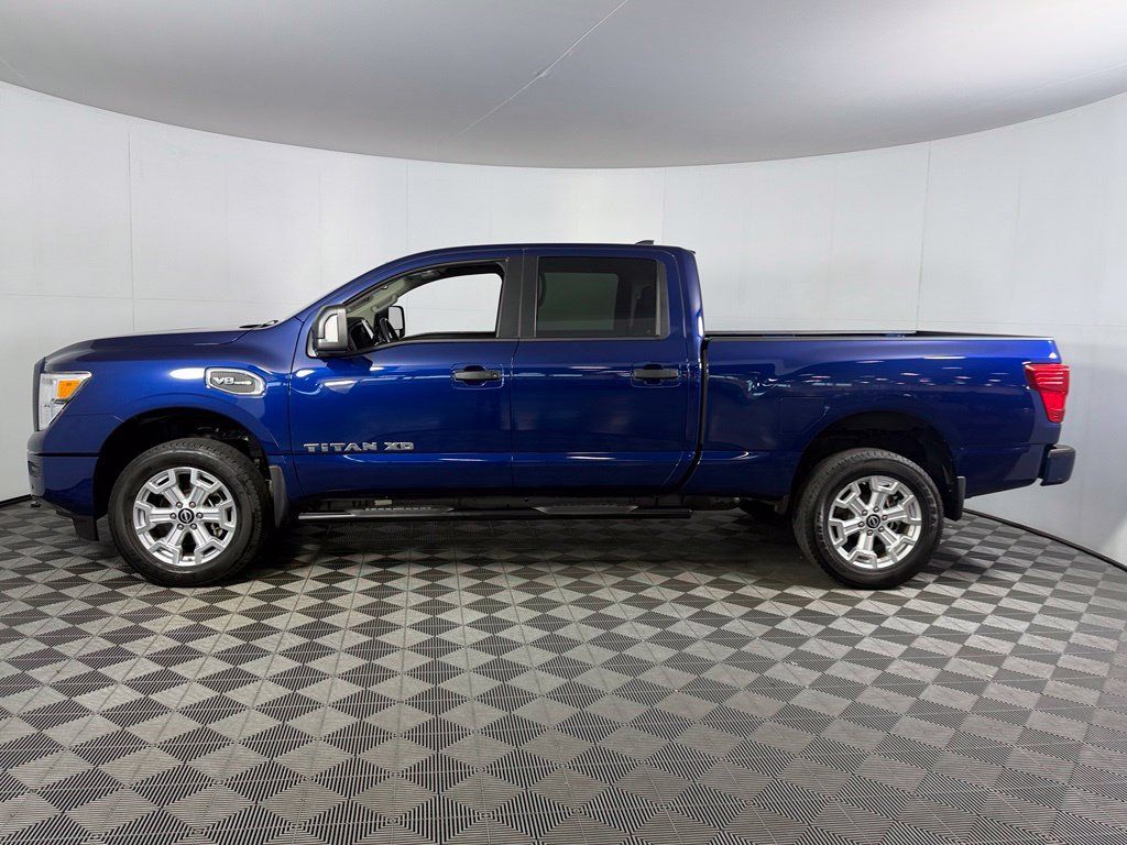 Used 2024 Nissan Titan SV w/ SV Convenience Package AWD/4WD image 10
