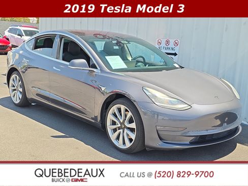 Used 2019 Tesla Model 3 Standard Range Plus RWD image 1