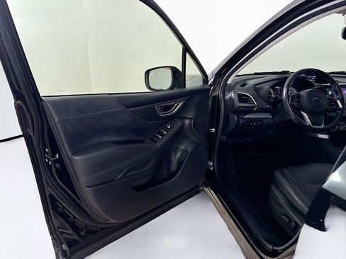 Used 2021 Subaru Forester Limited w/ Popular Package #3 image 9