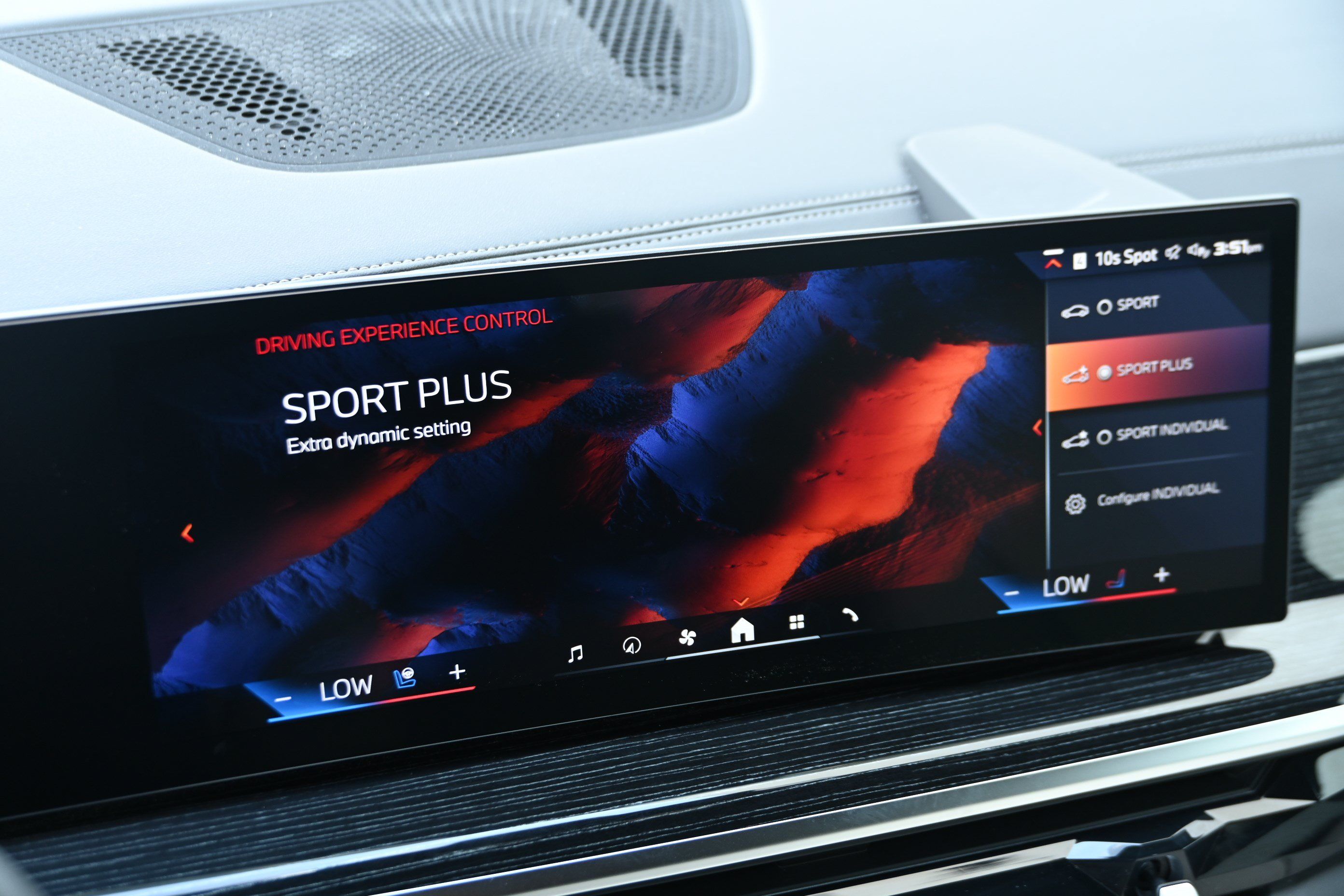 Certified 2026 BMW X7 M60i AWD/4WD image 35