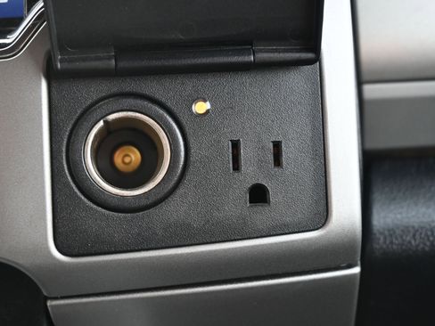 Used 2022 Ford F350 Lariat w/ Lariat Ultimate Package image 34