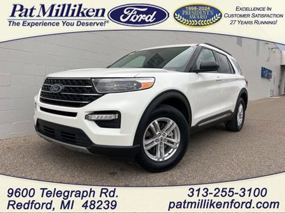 Certified 2022 Ford Explorer XLT w/ Equipment Group 202A