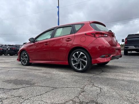 Used 2017 Toyota Corolla iM w/ All-Weather Mat Package image 5