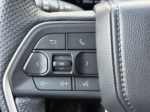 Used 2026 Toyota Tundra Limited AWD/4WD image 26