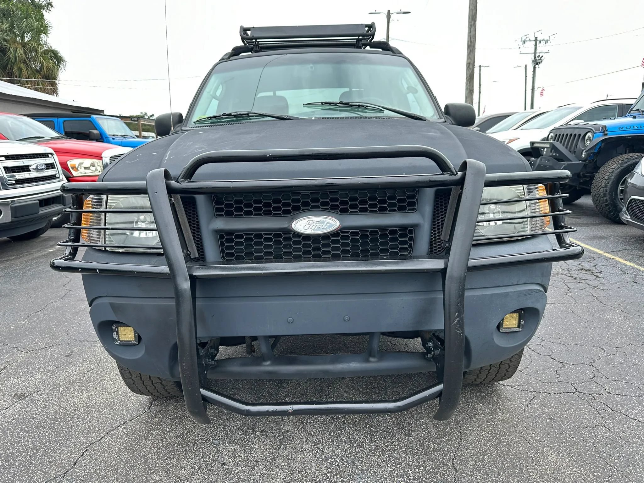 Used 2005 Ford Explorer Sport Trac XLS RWD image 3