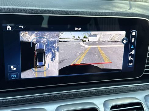 Used 2024 Mercedes-Benz GLE 350 4MATIC image 16