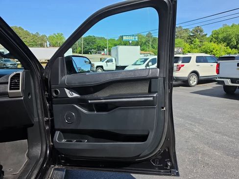 Used 2019 Ford Expedition Max XLT AWD/4WD image 24