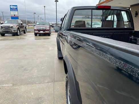 Used 1994 Nissan Pickup XE image 14