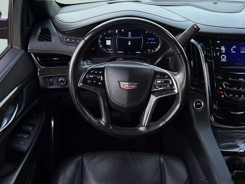 Used 2016 Cadillac Escalade Platinum image 9