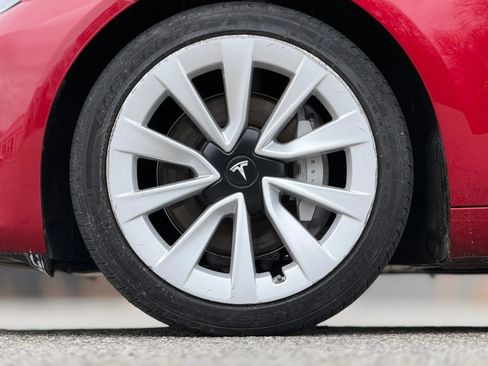 Used 2023 Tesla Model 3 Standard Range image 30