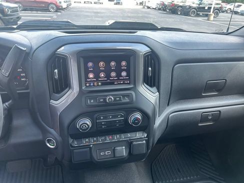 Used 2026 Chevrolet Silverado 1500 Custom Trail Boss AWD/4WD image 22