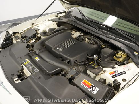 Used 2002 Ford Thunderbird image 32