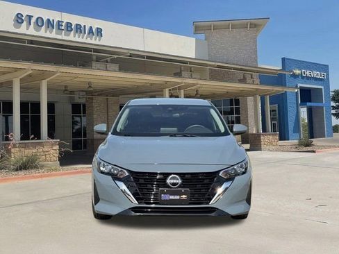 Used 2025 Nissan Sentra SV w/ All-Weather Package FWD image 9
