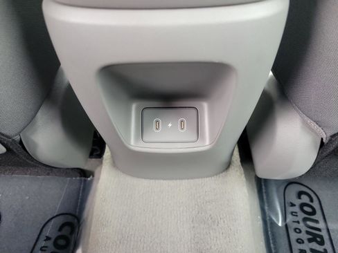 New 2025 Hyundai Elantra Blue image 8