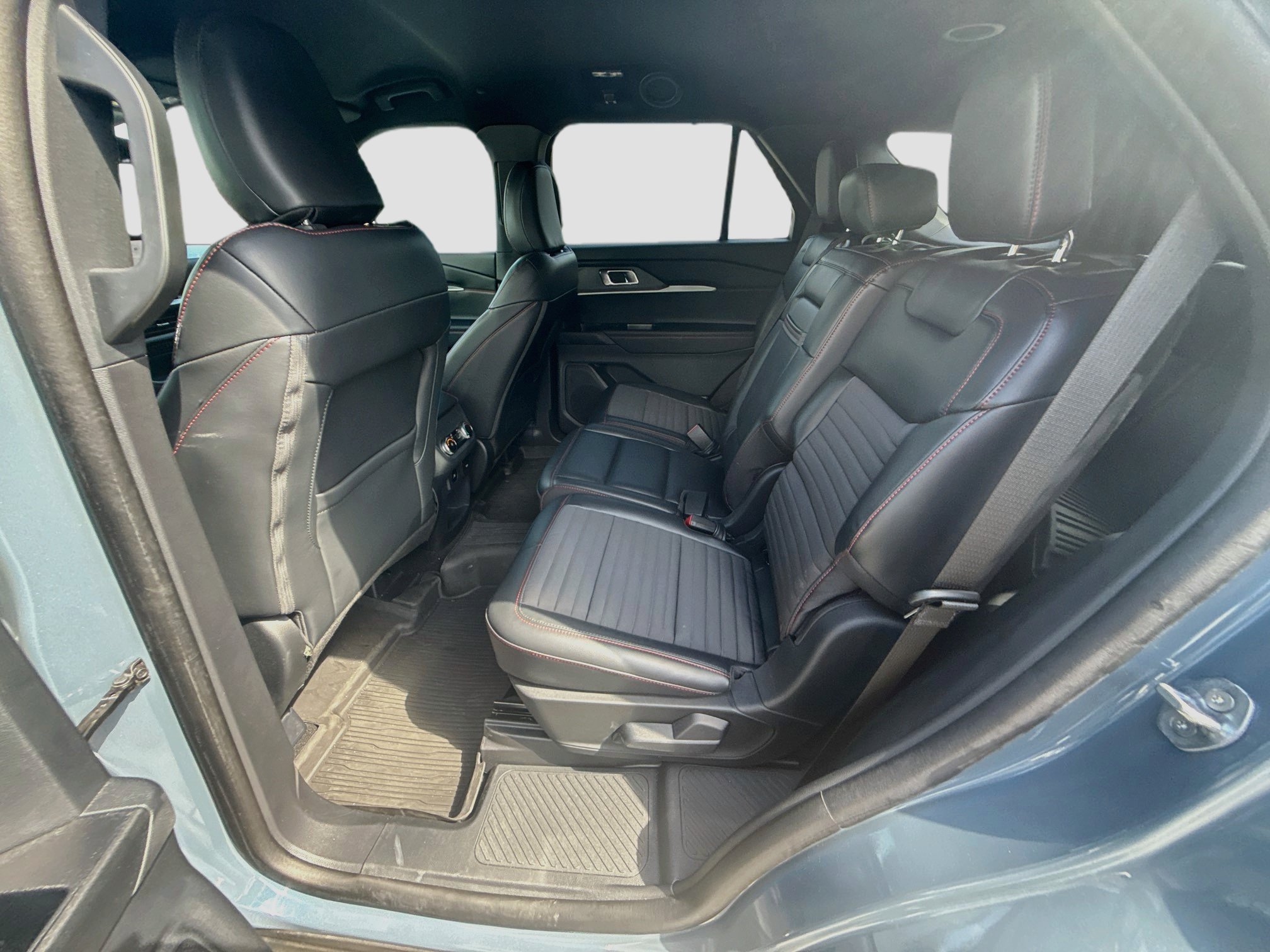 Used 2025 Ford Explorer ST-Line RWD image 24