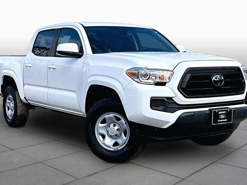 Used 2021 Toyota Tacoma SR w/ SR Convenience Package RWD image 3