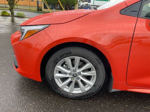 New 2026 Toyota Corolla SE FWD image 12