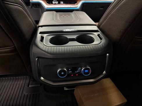 New 2027 Ford Expedition Max King Ranch RWD image 15