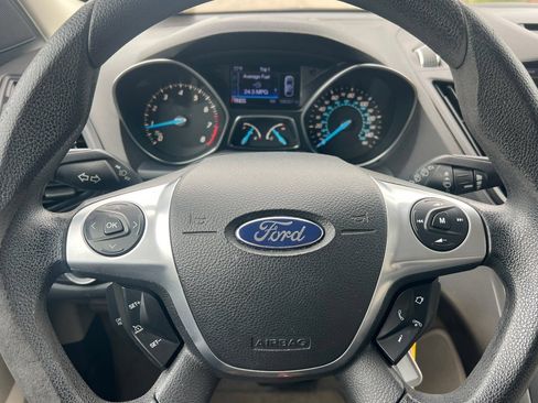 Used 2013 Ford Escape SE FWD image 21