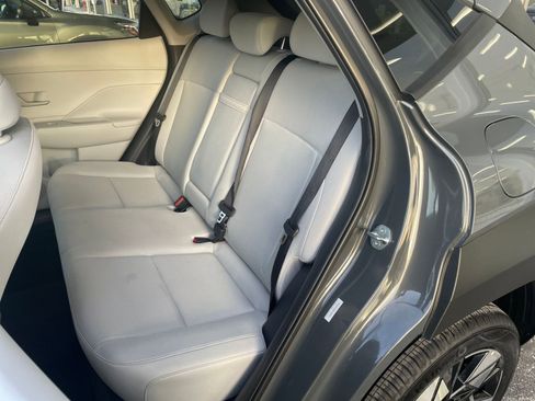 Used 2025 Hyundai Kona SEL image 31