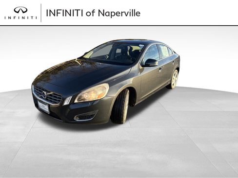 Used 2012 Volvo S60 T5 w/ Climate Pkg image 1