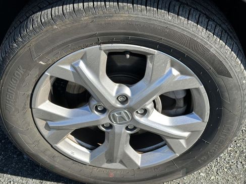 Used 2025 Honda HR-V LX image 10