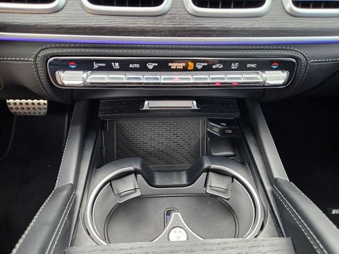 Used 2024 Mercedes-Benz GLE 53 AMG 4MATIC Coupe image 35