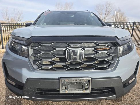 Used 2023 Honda Passport TrailSport image 2