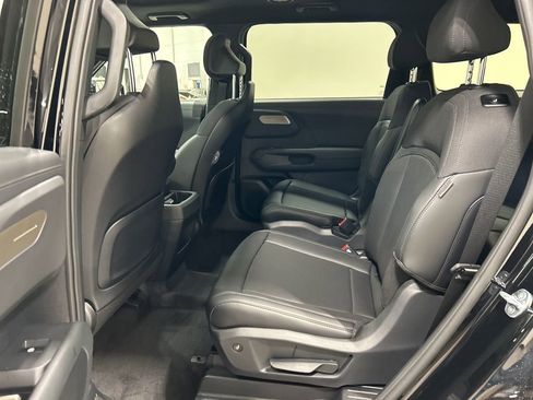 New 2027 Kia Telluride S image 29