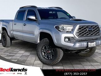 Used 2016 Toyota Tacoma TRD Sport video 1
