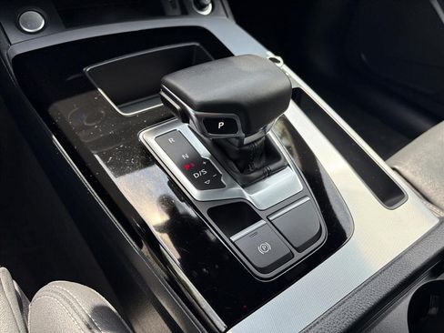 Used 2025 Audi Q5 2.0T Premium AWD/4WD image 21