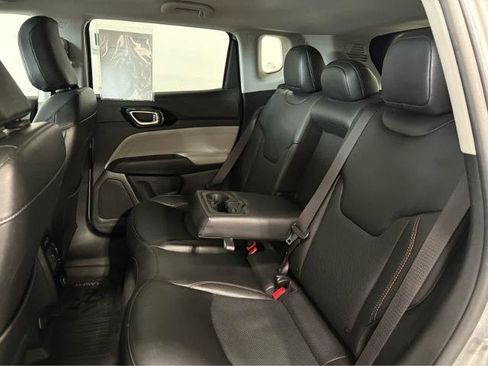 Used 2022 Jeep Compass Limited AWD/4WD image 15