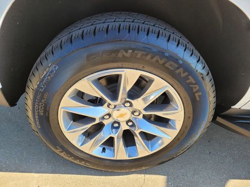 New 2026 Chevrolet Tahoe Premier w/ Sun And Tow Package image 5