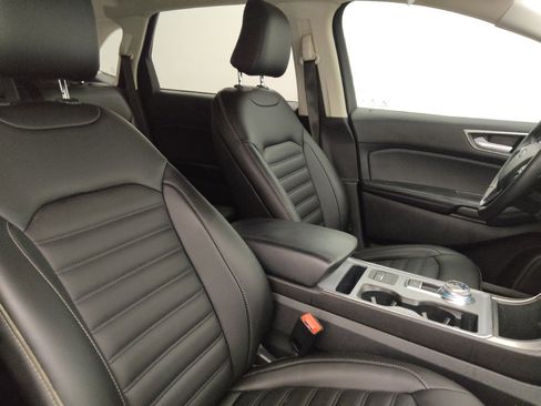Used 2021 Ford Edge SEL w/ Convenience Package FWD image 21