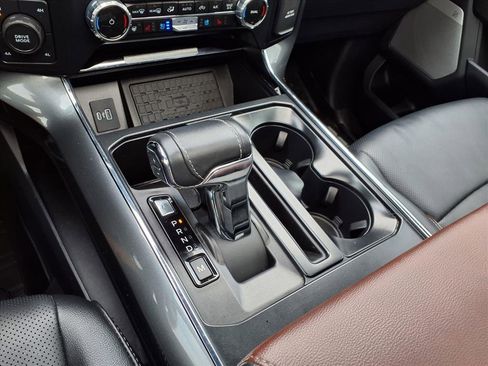 Used 2023 Ford F150 Lariat w/ Equipment Group 502A High image 30