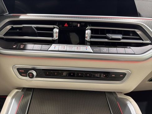 Certified 2023 BMW X6 xDrive40i w/ Executive Package image 36