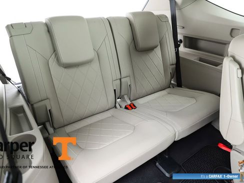 Used 2025 Volkswagen Atlas SEL Premium R-Line AWD/4WD image 39