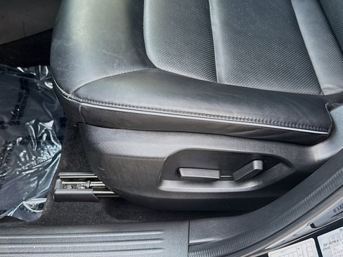 Used 2025 MAZDA CX-5 AWD 2.5 S w/ Select Package image 17