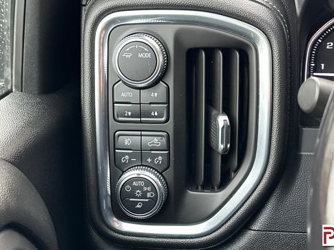 Certified 2021 GMC Sierra 3500 SLT w/ SLT Convenience Package image 30